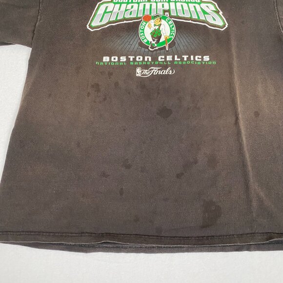 2008 Boston Celtics NBA Finals Eastern Conference Champions Distressed Faded Tee - Picture 4 of 8